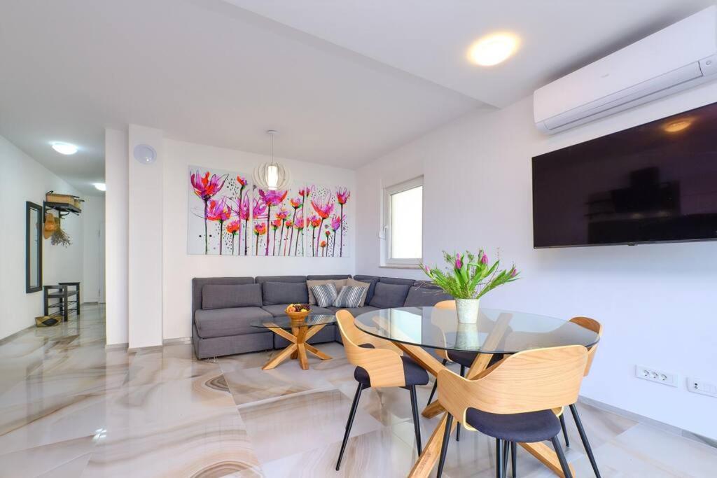 Apartments Olea Mali Lošinj Exteriör bild