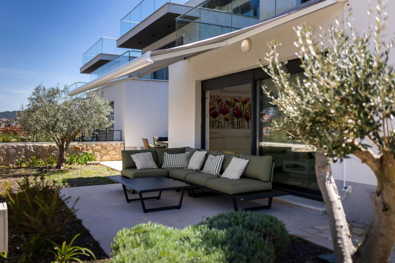 Apartments Olea Mali Lošinj Exteriör bild