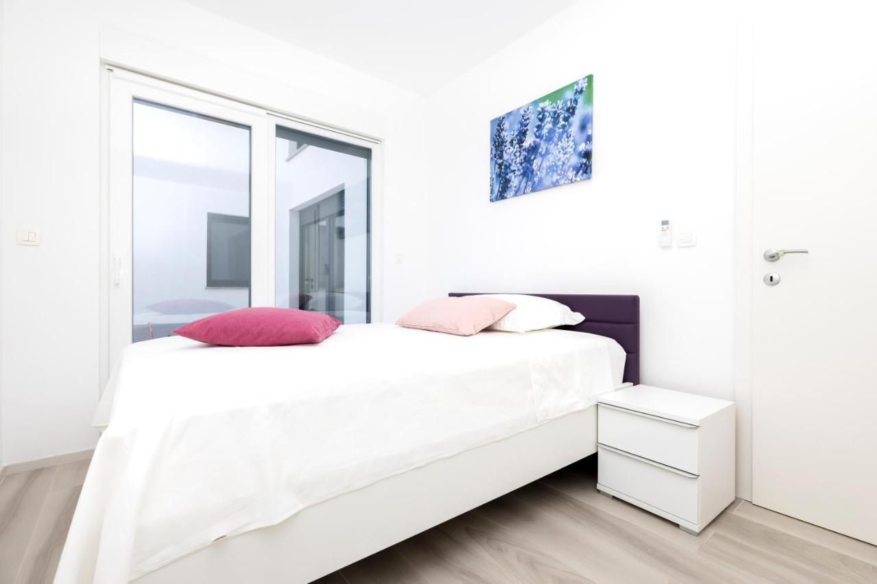 Apartments Olea Mali Lošinj Exteriör bild