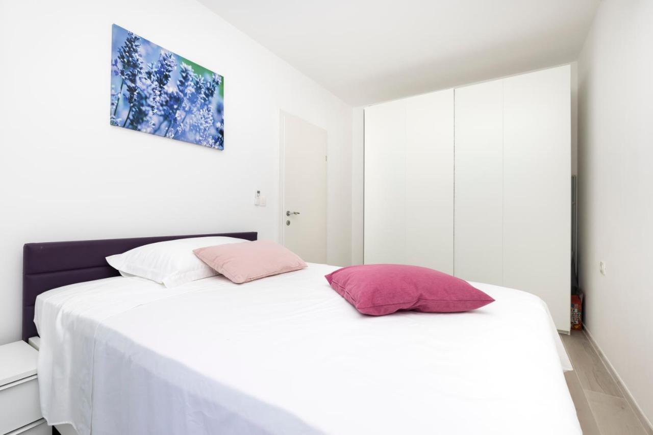 Apartments Olea Mali Lošinj Exteriör bild