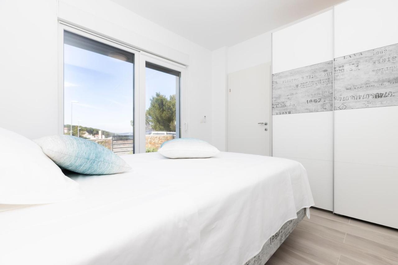 Apartments Olea Mali Lošinj Exteriör bild