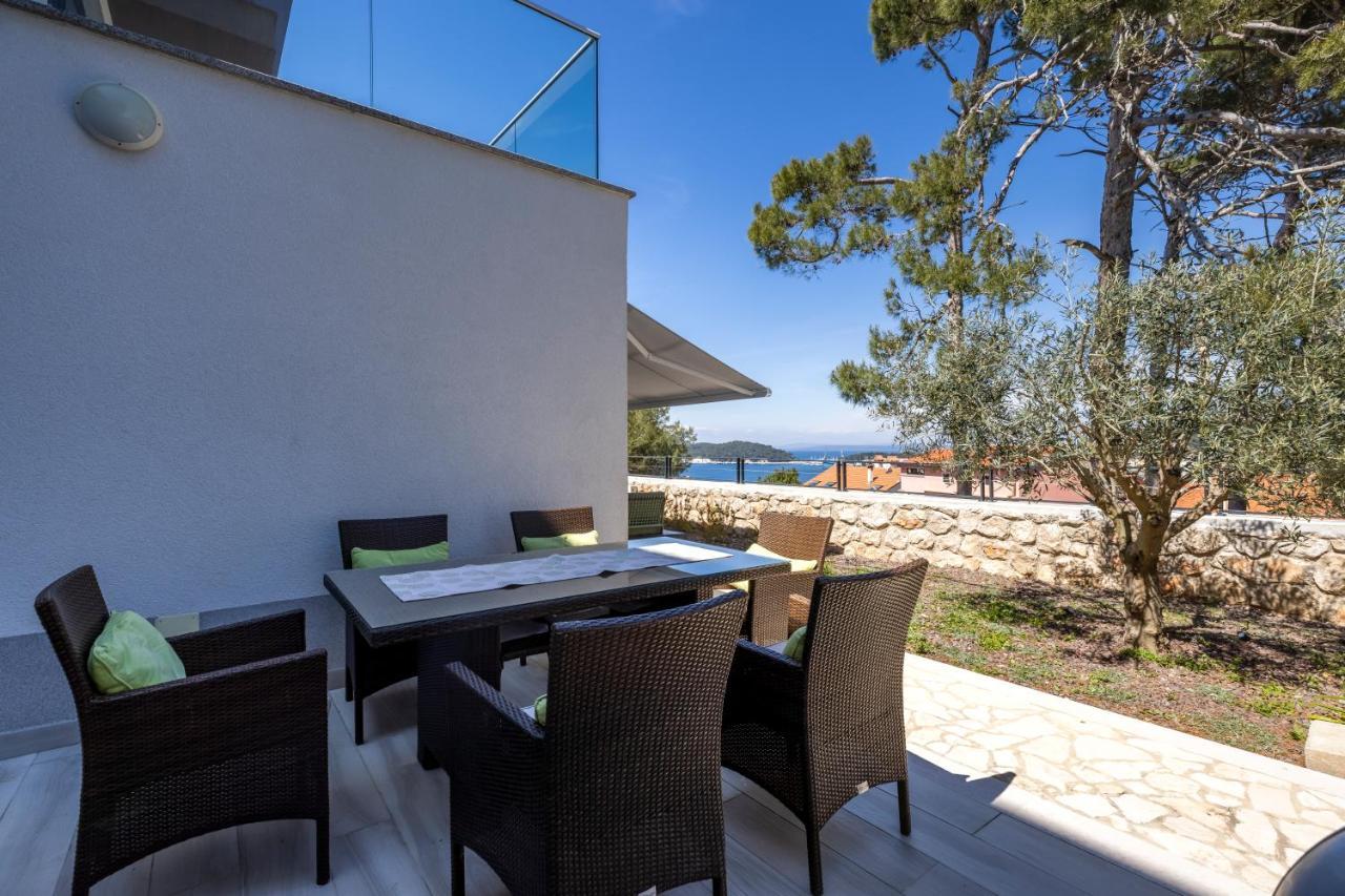 Apartments Olea Mali Lošinj Exteriör bild