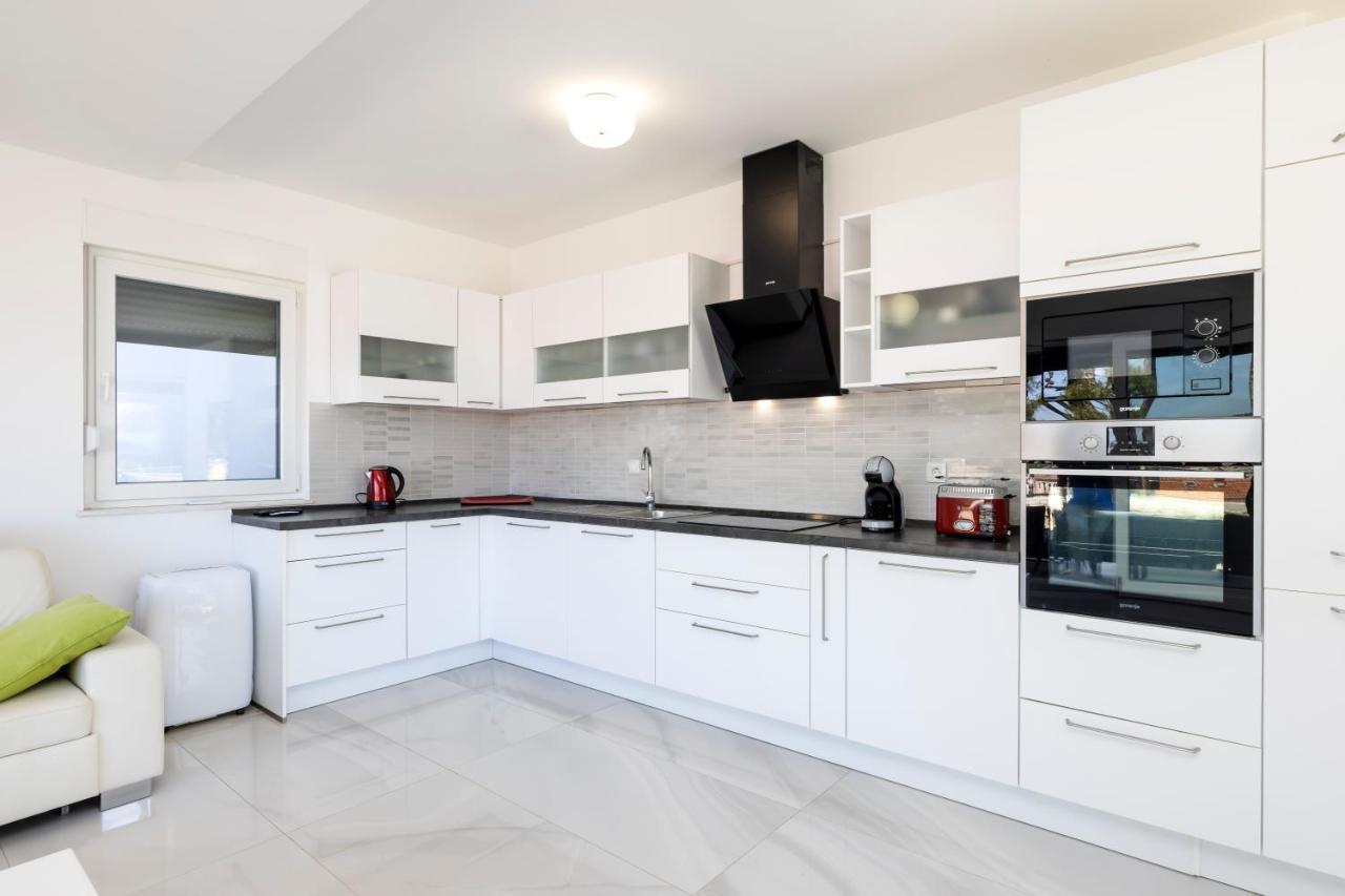 Apartments Olea Mali Lošinj Exteriör bild